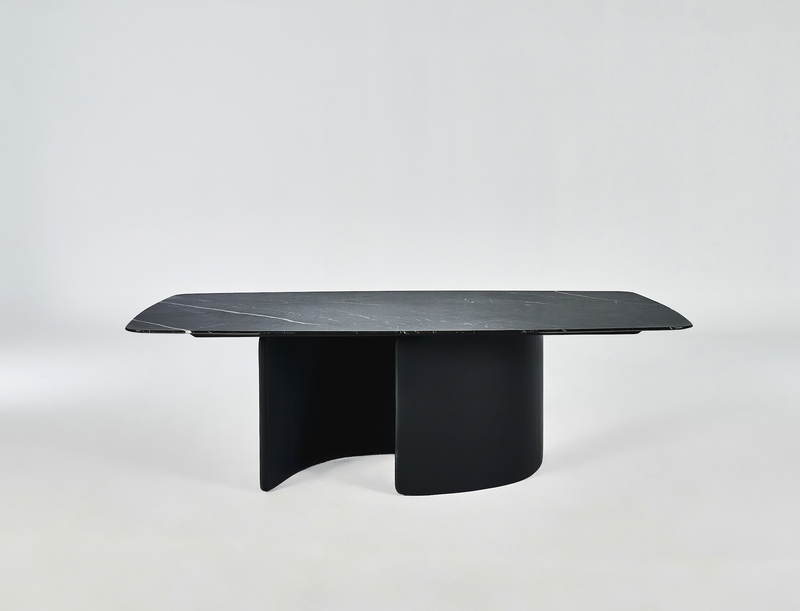 Laza Dining Table